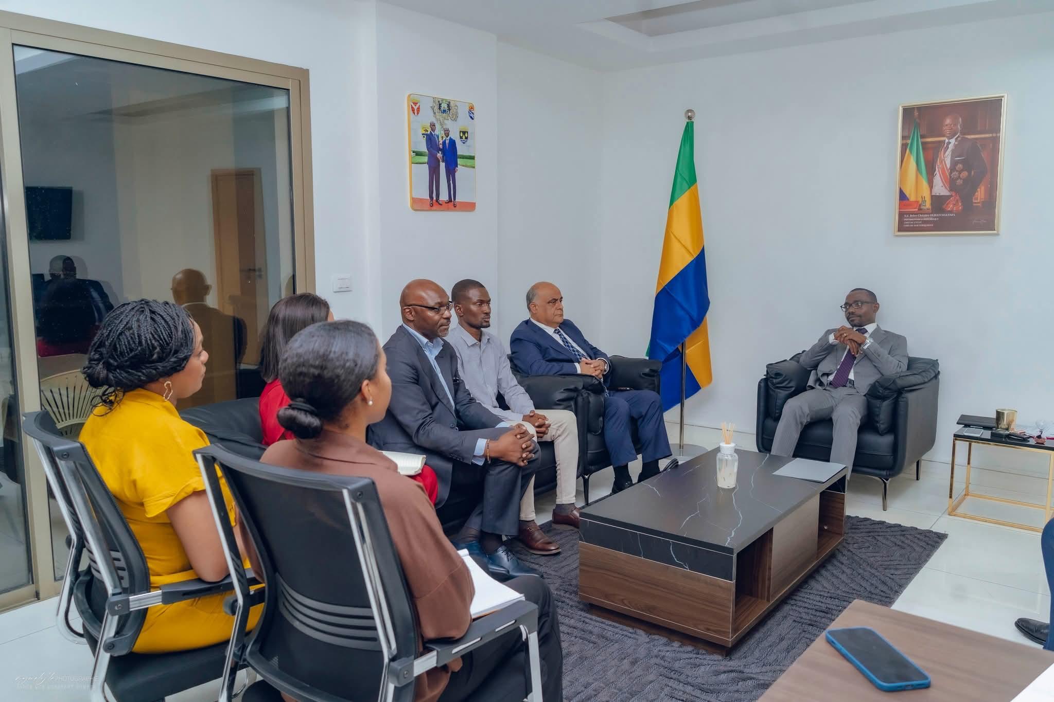 Working session at the Ministry of Housing with Minister Mays Mouissi.